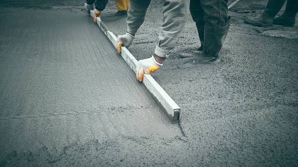 Best Concrete Contractor Near Me  in Riverdale Park, CA